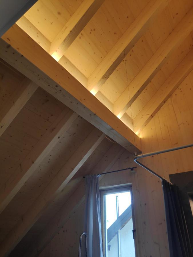 Ferienwohnungen Und Zimmer In Reutlingen-Goenningen Ngoại thất bức ảnh