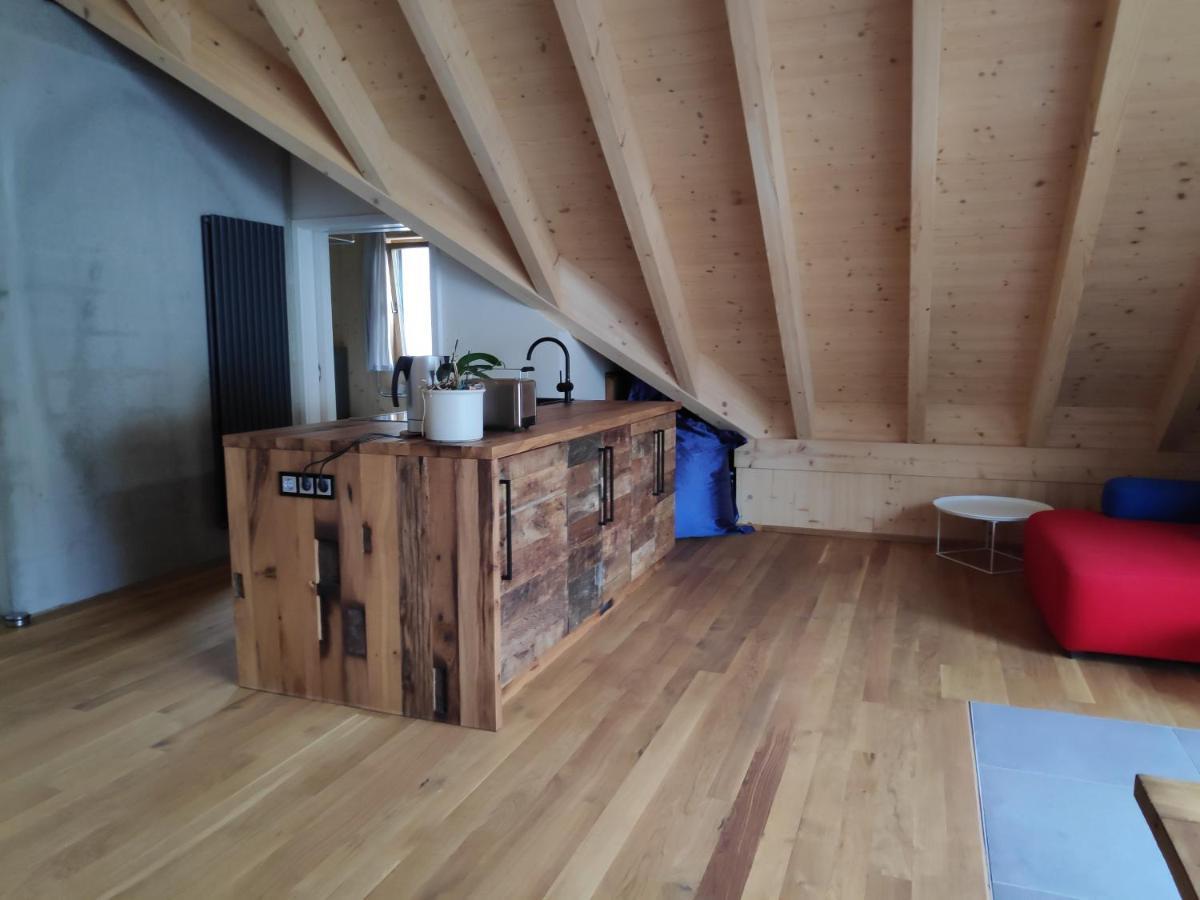 Ferienwohnungen Und Zimmer In Reutlingen-Goenningen Ngoại thất bức ảnh