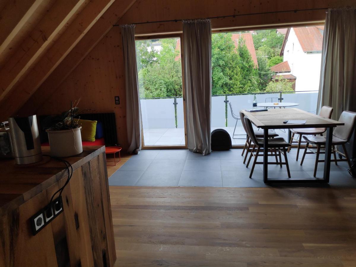 Ferienwohnungen Und Zimmer In Reutlingen-Goenningen Ngoại thất bức ảnh