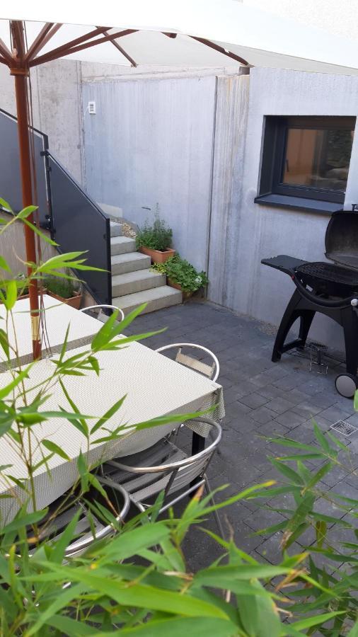 Ferienwohnungen Und Zimmer In Reutlingen-Goenningen Ngoại thất bức ảnh